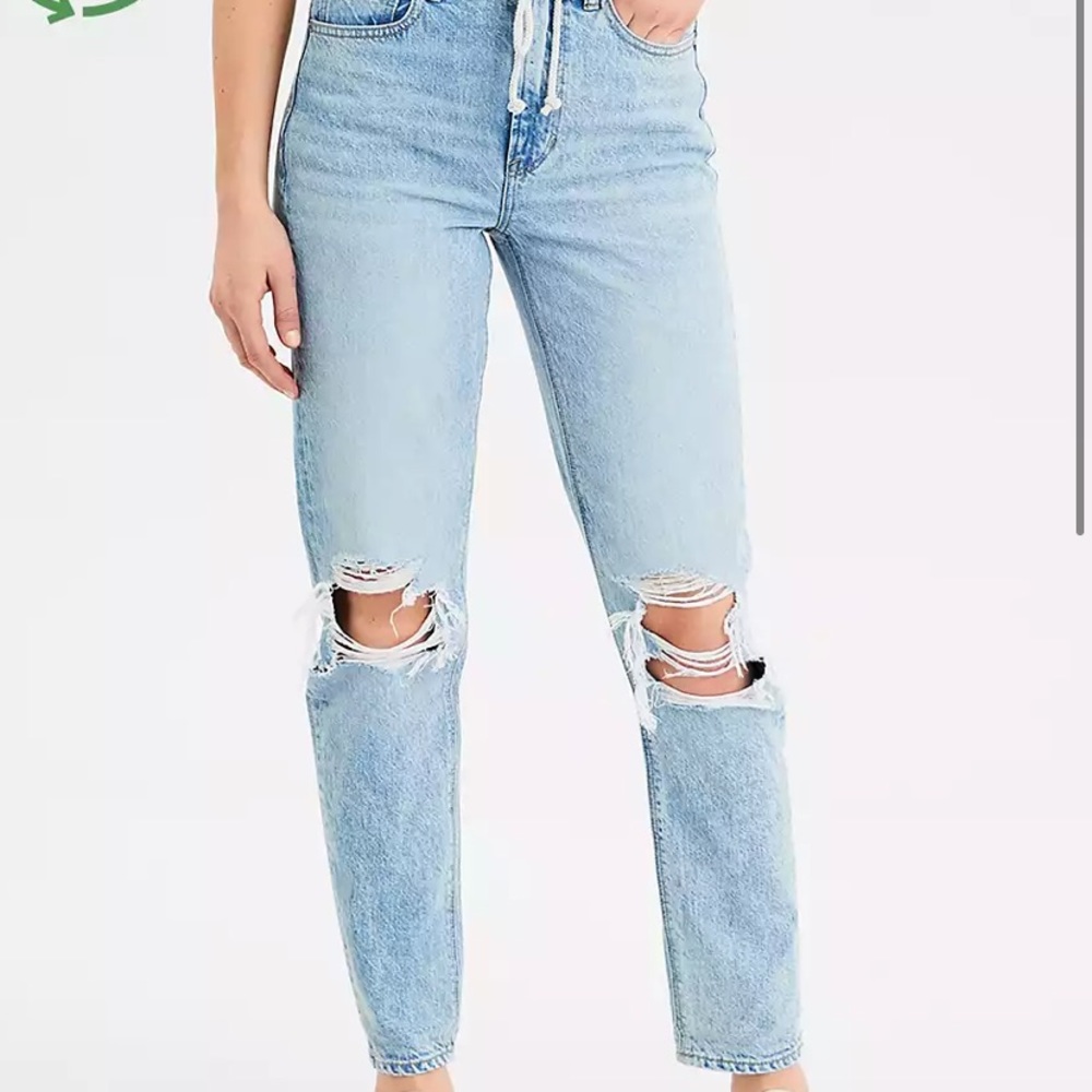 American Eagle Mom jeans
